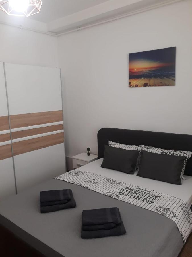 Nice Studio In Old Town Bucharest Luaran gambar