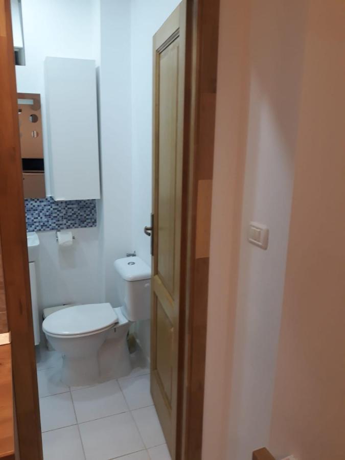 Nice Studio In Old Town Bucharest Luaran gambar