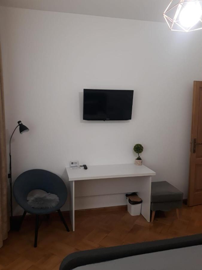 Nice Studio In Old Town Bucharest Luaran gambar