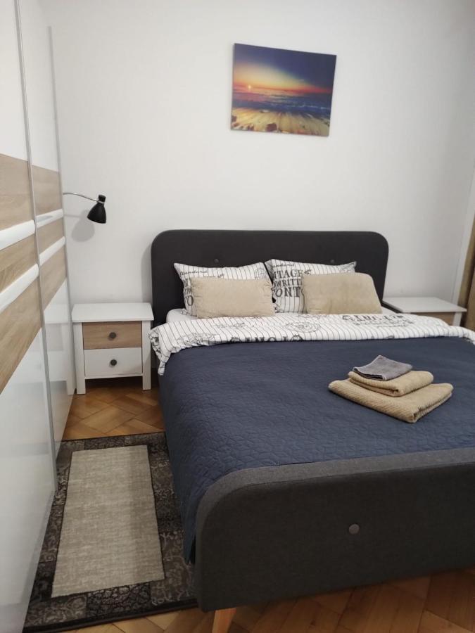 Nice Studio In Old Town Bucharest Luaran gambar