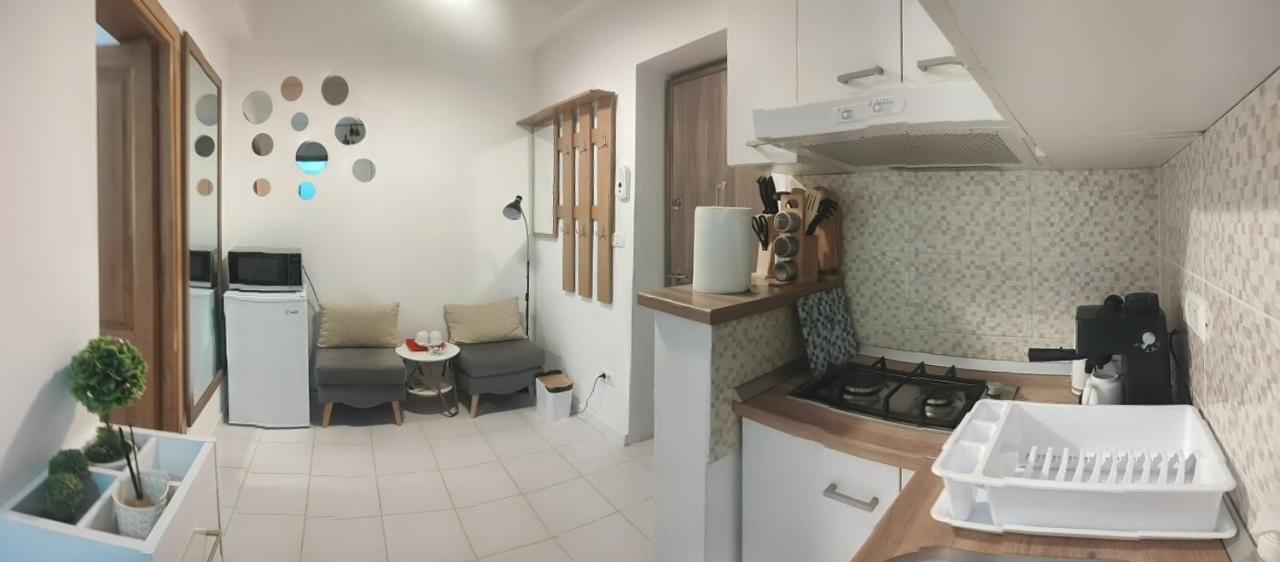 Nice Studio In Old Town Bucharest Luaran gambar